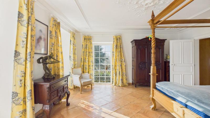 Manoir - 423 m² - 14 pièces