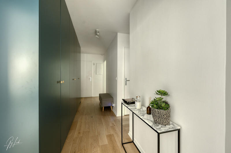 Appartement - 96 m² - 4 pièces