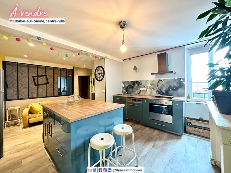 Appartement - 140 m² - 6 pièces