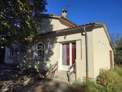 Maison de ville - 76 m² - 5 pièces