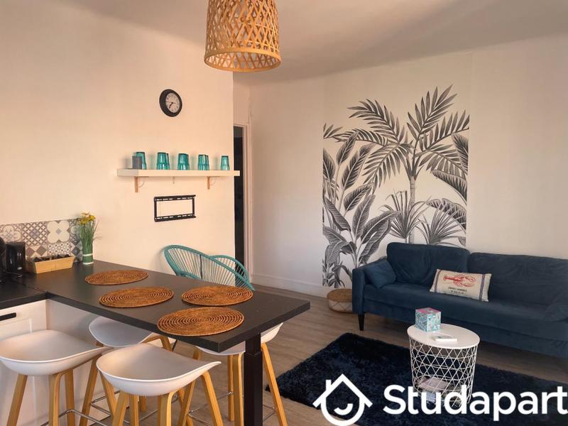 Chambre - 12 m² - 1 pièce