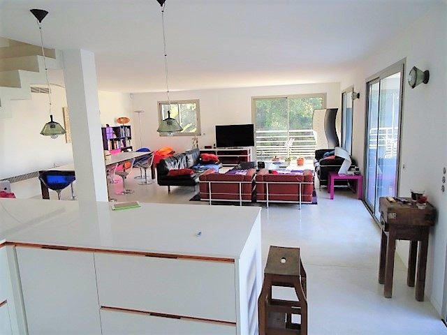 Villa - 255 m² - 7 pièces