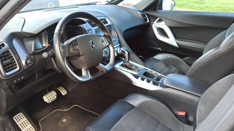 Ds Ds 5 2.0 BlueHDi 180 Eat6 Performance Line