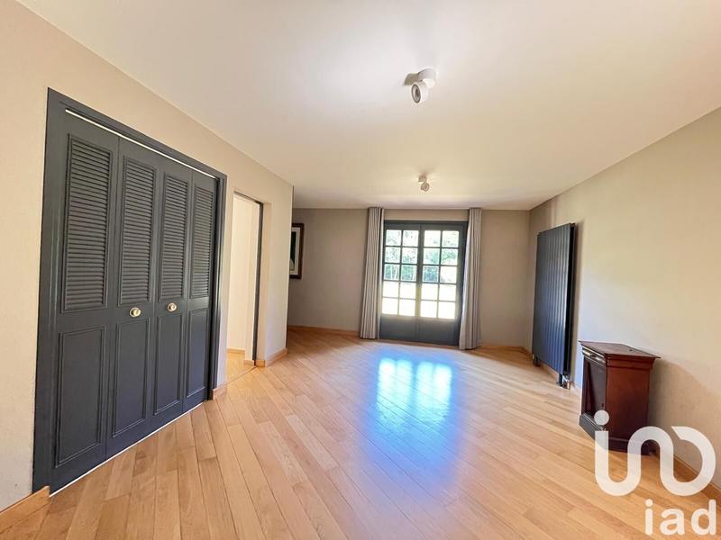 Maison - 274 m² - 7 pièces