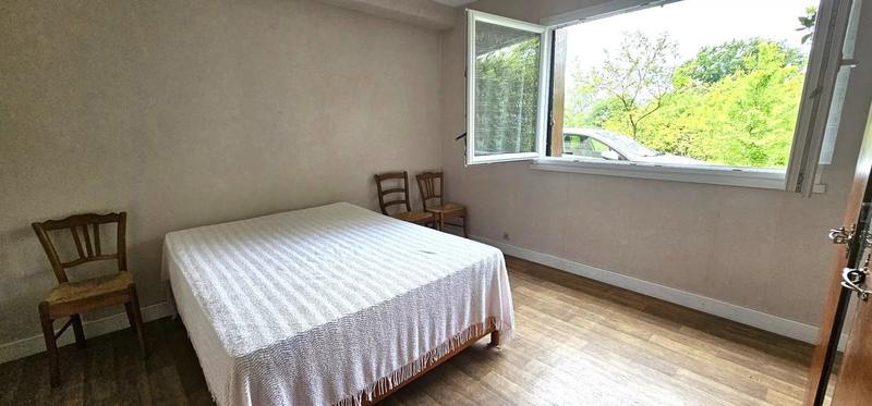 Maison - 157 m² - 7 pièces