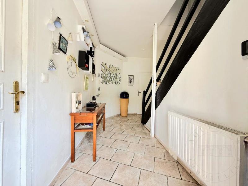 Maison ancienne - 154 m² - 7 pièces