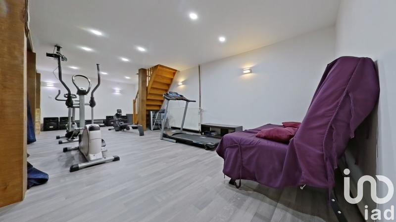 Maison - 193 m² - 5 pièces