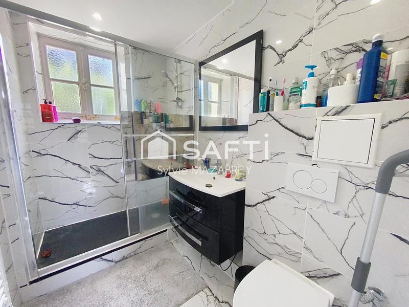 Maison - 160 m² - 7 pièces