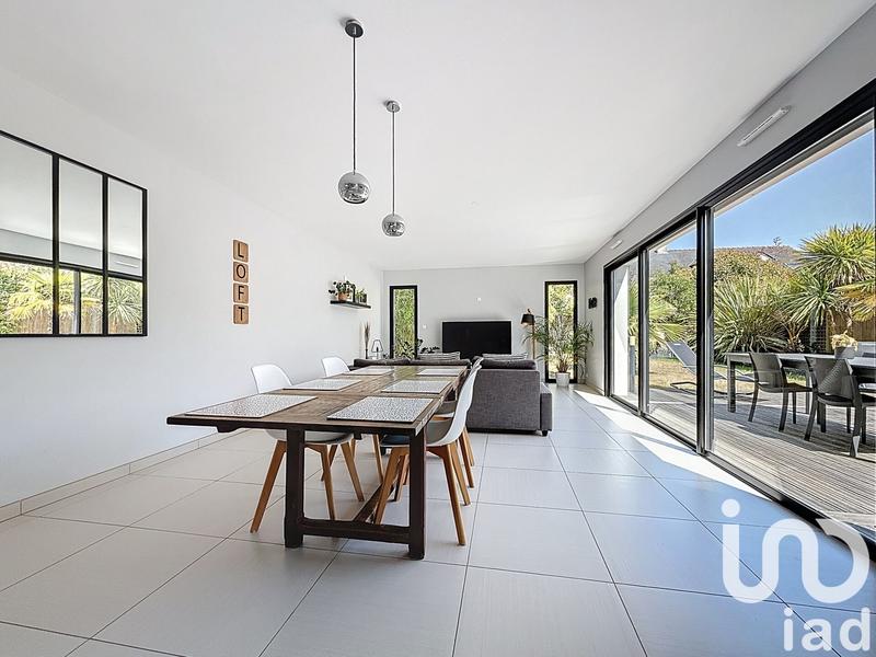 Maison - 125 m² - 6 pièces