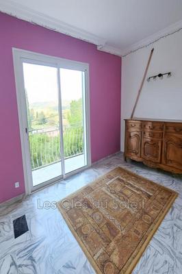 Maison traditionnelle - 120 m² - 5 pièces