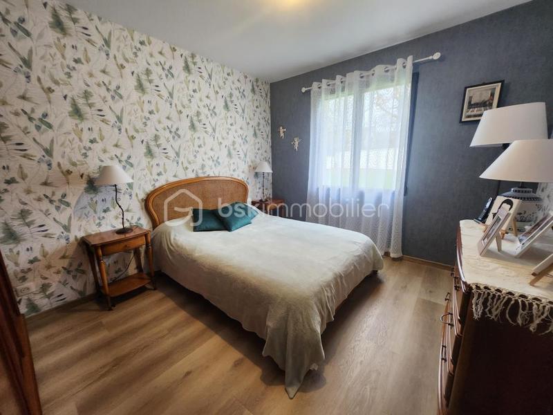 Pavillon - 130 m² - 5 pièces