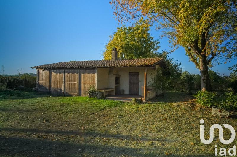 Maison - 251 m² - 10 pièces