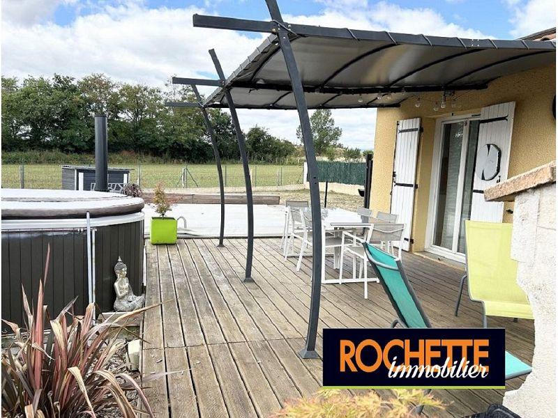 Maison traditionnelle - 105 m² - 4 pièces