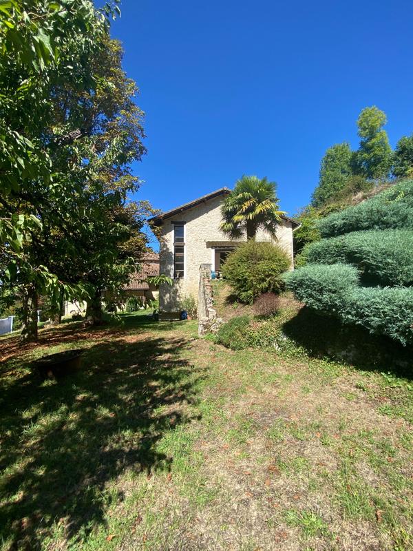 Maison - 190 m² - 5 pièces