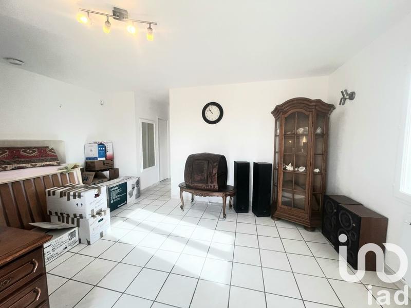 Maison - 200 m² - 9 pièces