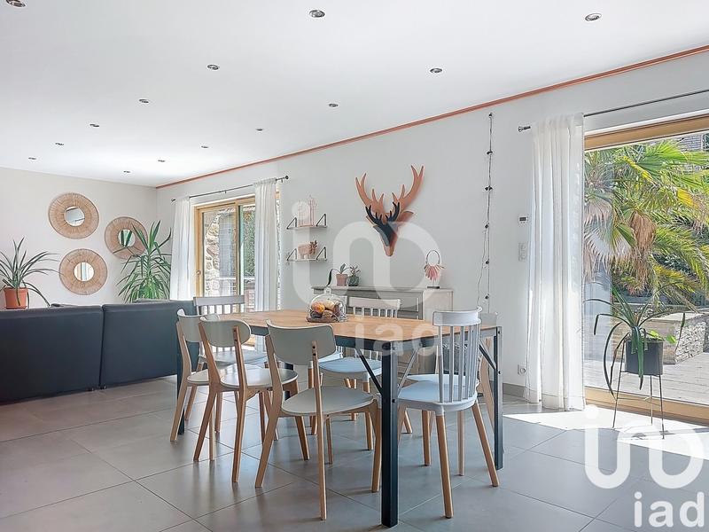 Maison - 170 m² - 6 pièces