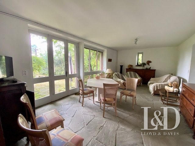 Maison ancienne - 500 m² - 21 pièces