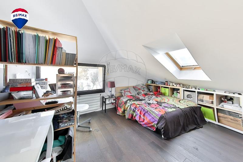 Maison - 179 m² - 6 pièces