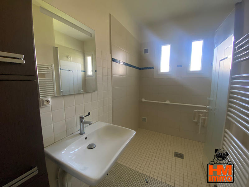 Maison - 94 m² - 6 pièces