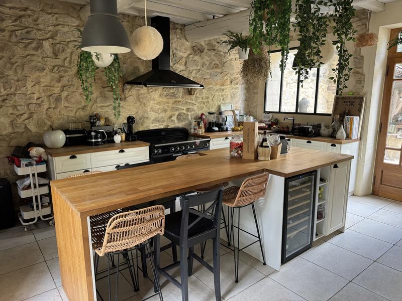 Maison ancienne - 220 m² - 4 pièces