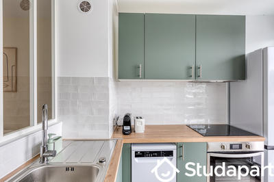 Chambre - 11 m² - 1 pièce