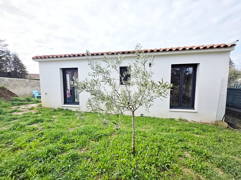 Maison - 95 m² - 5 pièces