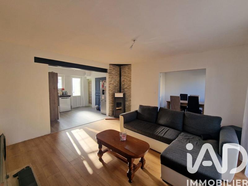 Maison - 140 m² - 6 pièces