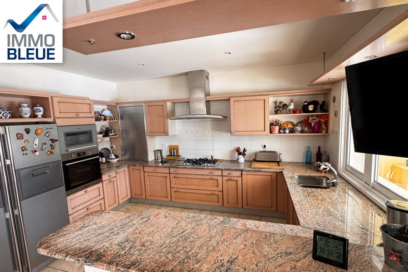 Maison - 180 m² - 4 pièces