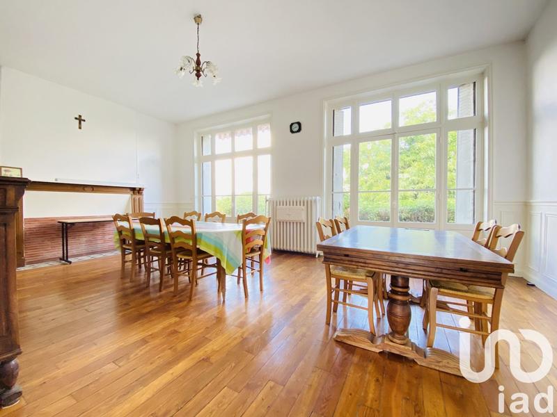 Maison - 227 m² - 10 pièces