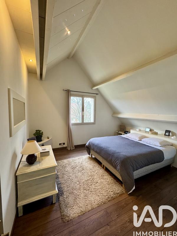 Maison - 177 m² - 7 pièces