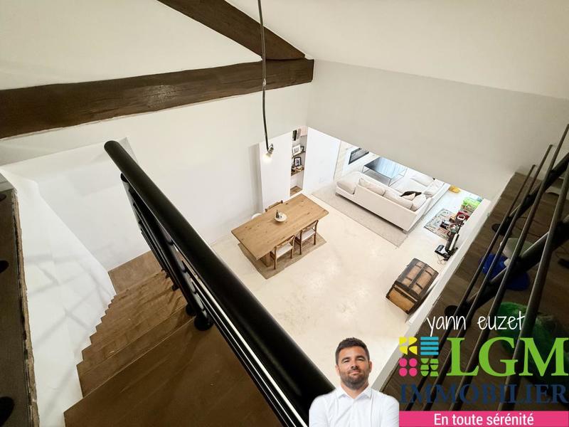 Immeuble - 170 m² - 6 pièces