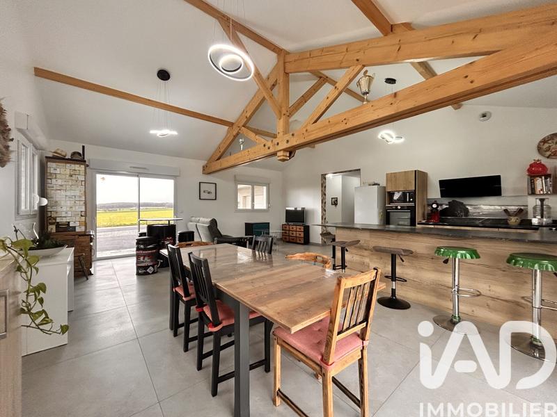 Maison - 100 m² - 5 pièces