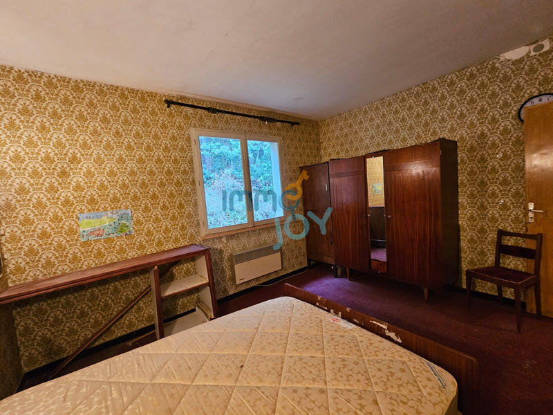 Maison - 93 m² - 4 pièces