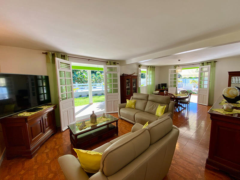 Maison - 110 m² - 4 pièces