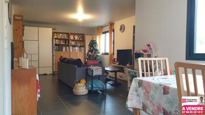 Appartement - 81 m² - 4 pièces