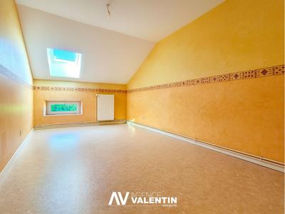 Appartement - 108 m² - 4 pièces