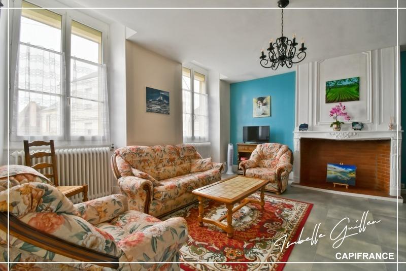 Immeuble - 152 m² - 6 pièces