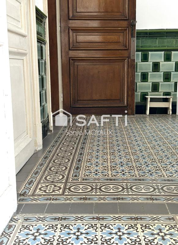 Maison de maîtres - 224 m² - 10 pièces