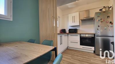 Appartement - 86 m² - 6 pièces