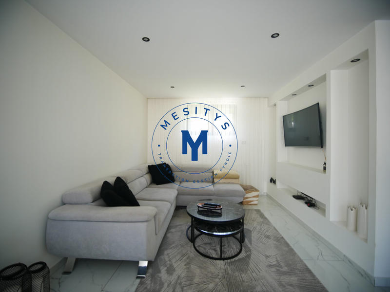 Maison - 140 m² - 8 pièces