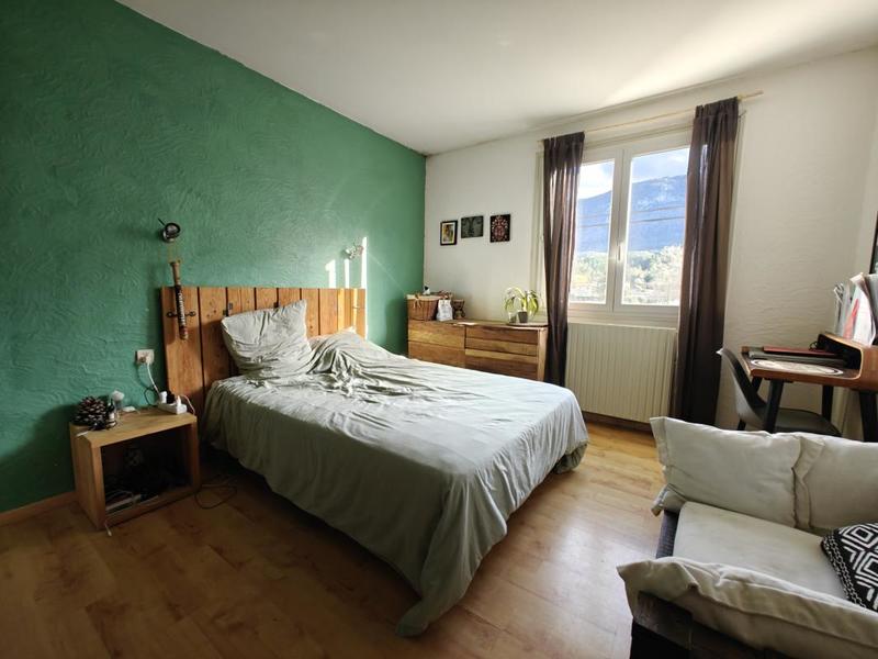 Villa - 200 m² - 8 pièces