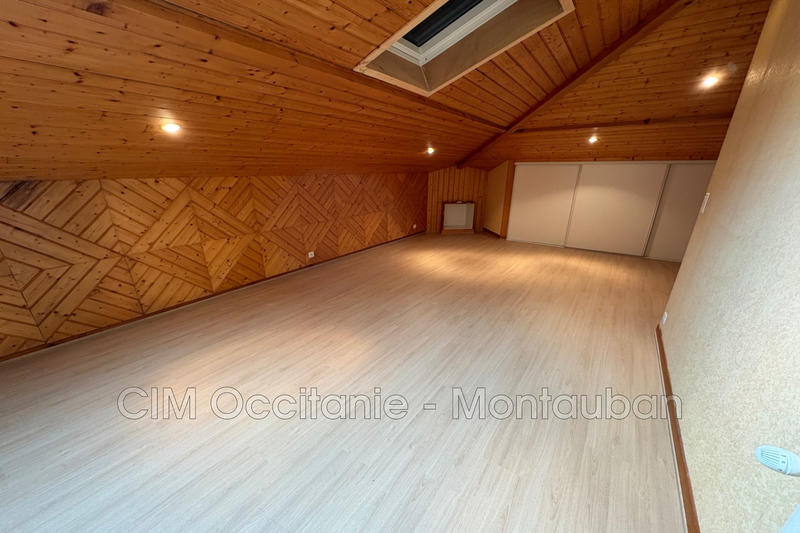 Local commercial - 135 m² - 7 pièces