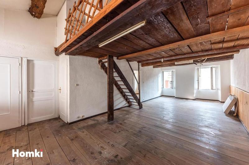 Immeuble - 193 m² - 6 pièces