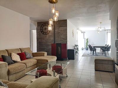 Maison - 126 m² - 6 pièces