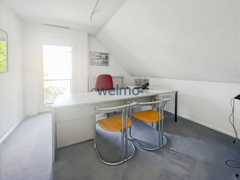 Bureau - 250 m² - 11 pièces