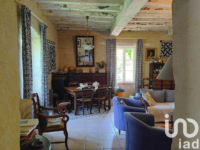 Maison - 227 m² - 7 pièces