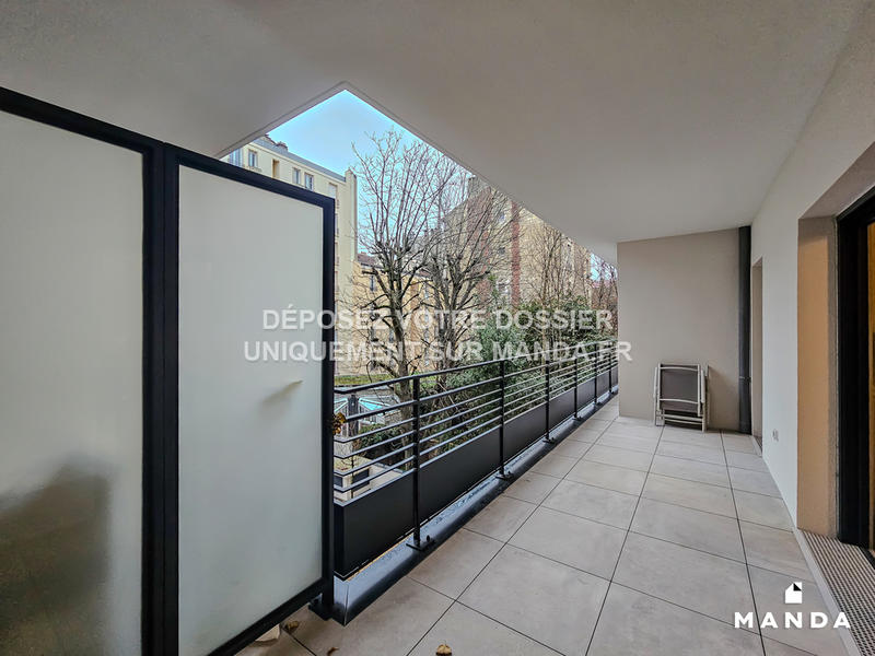 Chambre - 11 m² - 4 pièces