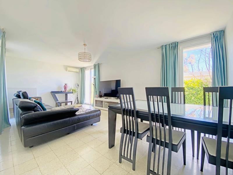 Maison - 88 m² - 4 pièces