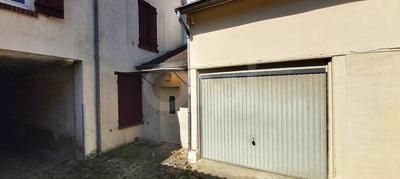 Maison - 161 m² - 6 pièces