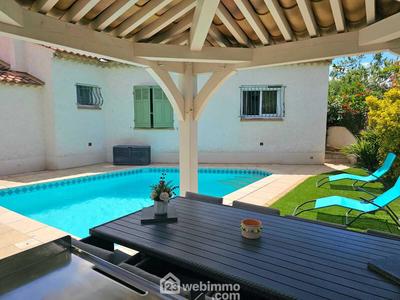 Maison - 105 m² - 5 pièces